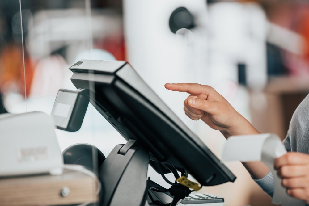 Costs And Other Things To Expect From Your Choice Of POS System