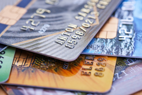 What Separates Chip-PIN and Chip-Signature Combinations In Credit Cards?